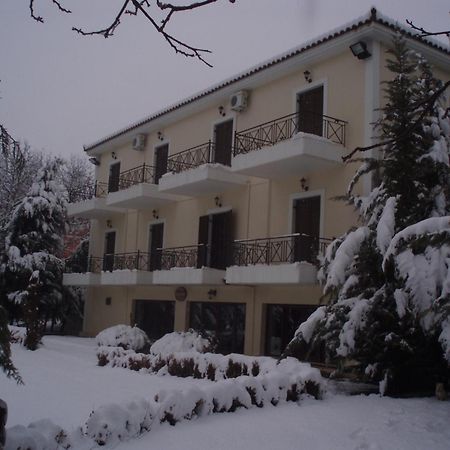 Aroanios Hotel Kleitoria Exterior foto
